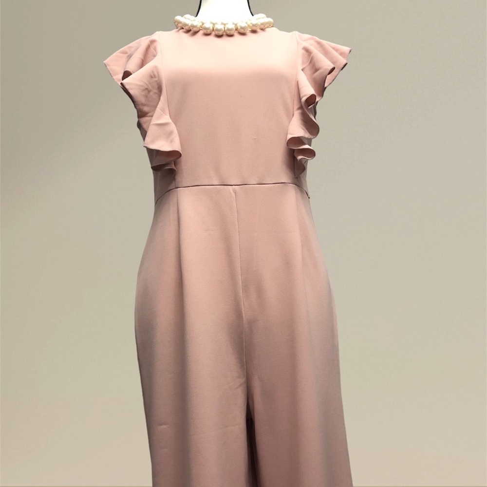 Ruffle jumpsuit - Picture 2 of 10